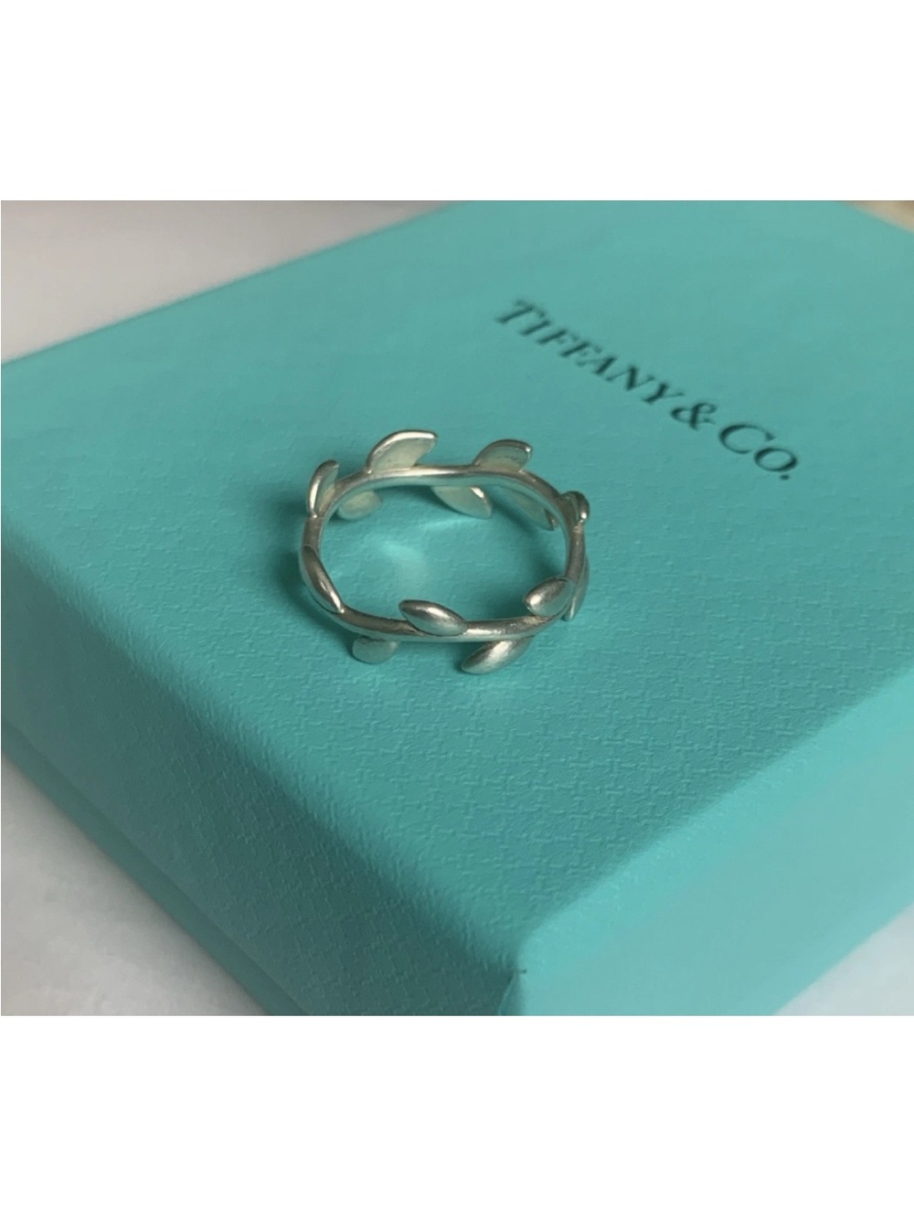 Tiffany & Co. Paloma Picasso Olive Leaf Band Ring in Sterling Silver Size 6 EUC